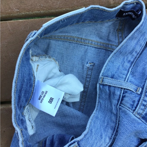 EXPRESS SIZE 00 DISTRESSED HIGH RISE WIDE LEG JEANS H19 - Picture 8 of 10
